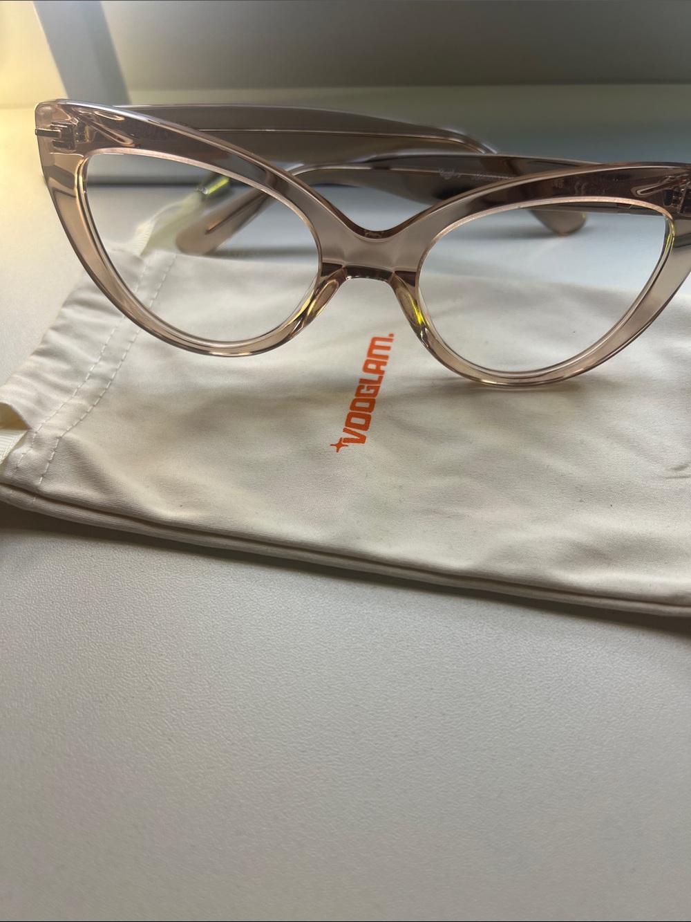 Vooglam Transparent Pink Cat-Eye Women's Eyeglasses